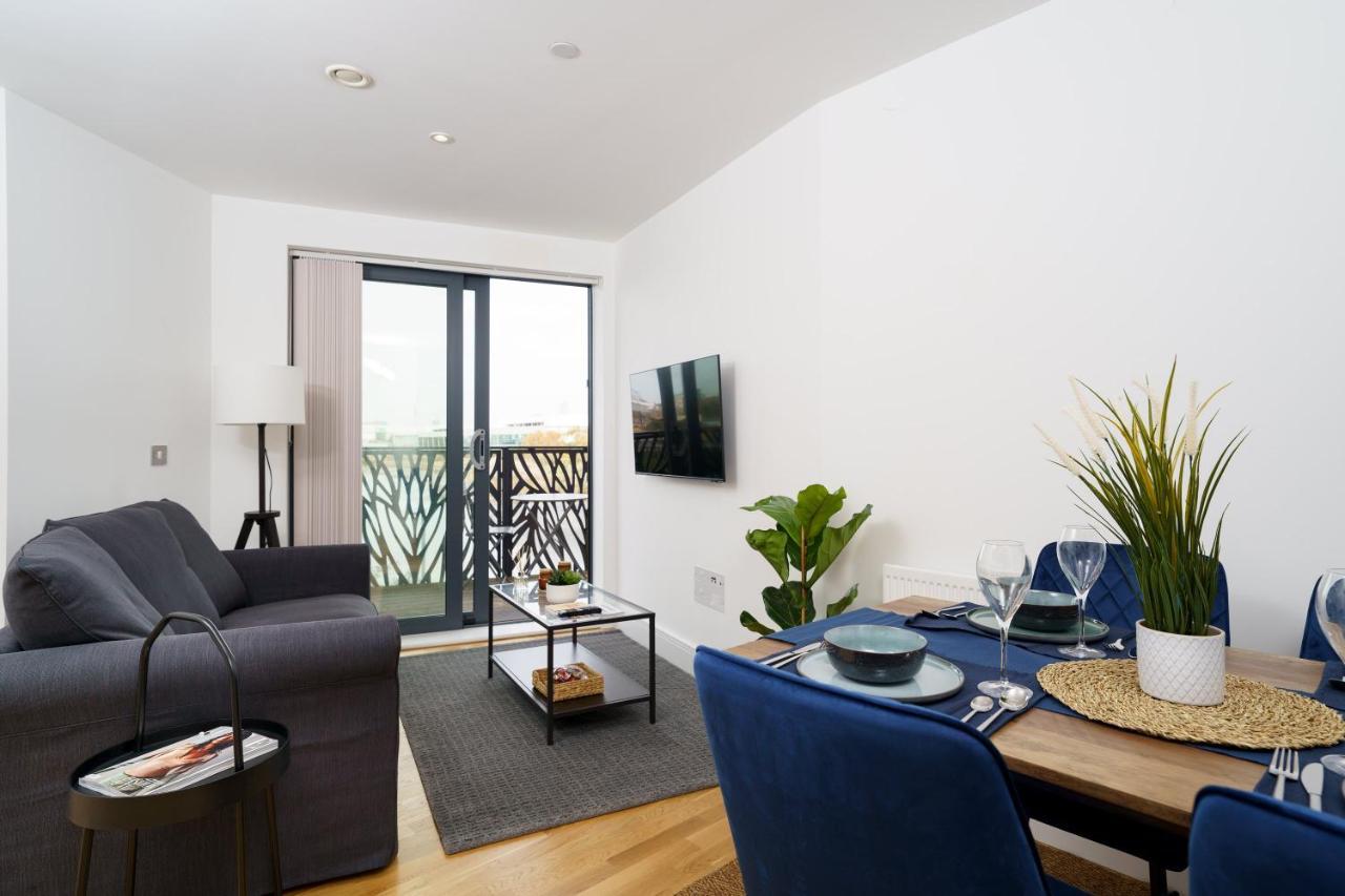 Ferienwohnung 1 Bed Flat Near Canary Wharf, O2 London Exterior foto